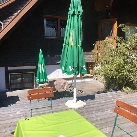 Bergwaldhof Schonach * ショナッハ