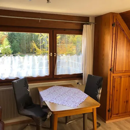 アパート Bergwaldhof Schonach